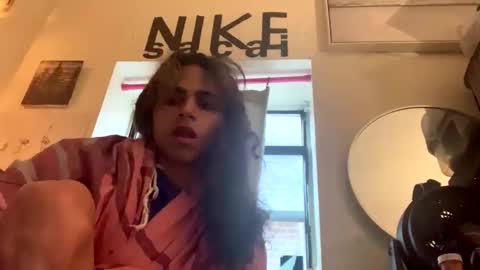 Snapshot of stxllaxcx chatting on May 3, 2026, 1:39 pm stxllaxcx online show from May 3, 2026, 1:39 pm