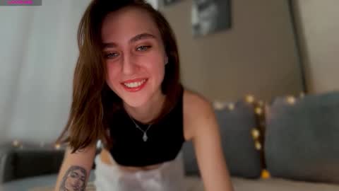 LINA online show from March 15, 2026, 5:24 am