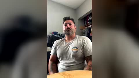 Snapshot of suavecito67 chatting on June 20, 2026, 4:54 pm suavecito67 online show from June 20, 2026, 4:54 pm