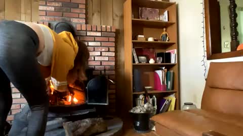 sub4you69brat online show from March 9, 2025, 8:52 pm