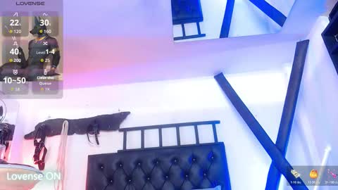 subarashi_ishi69 online show from October 23, 2025, 6:28 pm