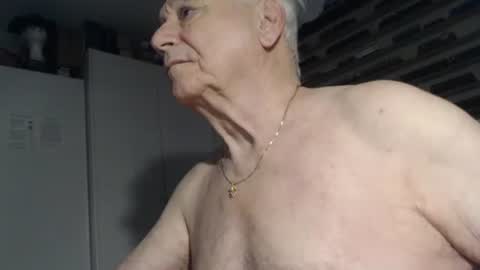 Snapshot of subibuns chatting on January 16, 2025, 8:36 pm Marcel online show from January 16, 2025, 8:36 pm