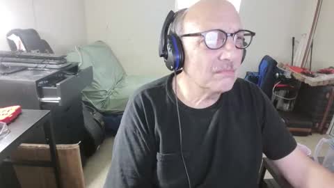 sublcr online show from November 16, 2025, 8:47 pm