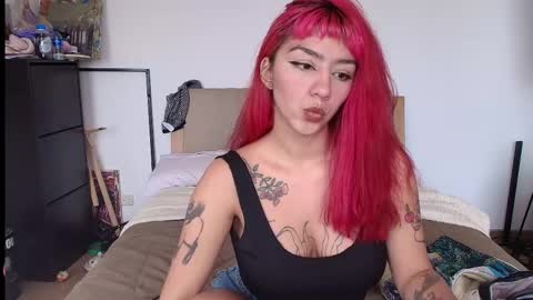 Snapshot of sublimetouch chatting on June 2, 2026, 8:44 pm Zoe online show from June 2, 2026, 8:44 pm