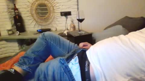 Snapshot of submissivguy chatting on September 22, 2025, 6:54 pm submissivguy online show from September 22, 2025, 6:54 pm