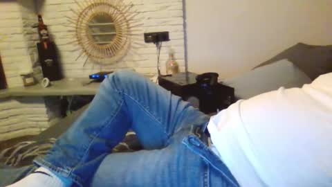 Snapshot of submissivguy chatting on September 23, 2025, 7:28 pm submissivguy online show from September 23, 2025, 7:28 pm