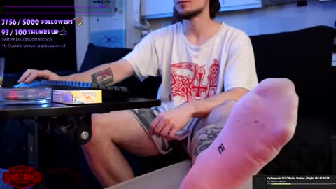 Im Substanc3  online show from September 26, 2025, 7:07 pm