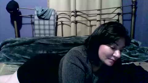 Snapshot of subsxkttn chatting on November 6, 2025, 11:15 pm subsxkttn online show from November 6, 2025, 11:15 pm