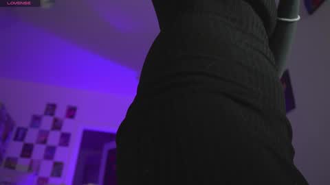 succubus_66 online show from December 4, 2024, 10:35 am