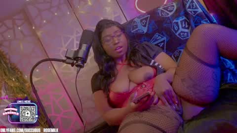 Succubus RoseMilk online show from January 7, 2025, 3:35 am