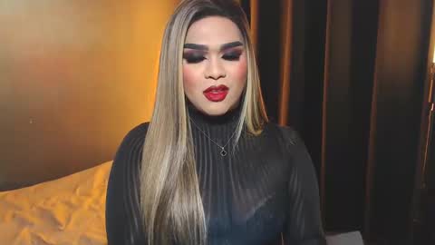 Snapshot of suckablecockoffreya chatting on February 1, 2025, 7:05 am JADE ELYSE online show from February 1, 2025, 7:05 am