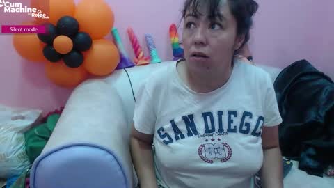 Sucky  online show from November 9, 2025, 12:47 pm