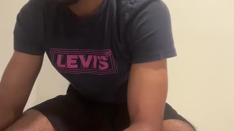 Allyours online show from November 18, 2025, 6:23 pm