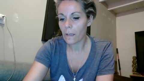 sucrette5629 online show from March 7, 2025, 9:18 am