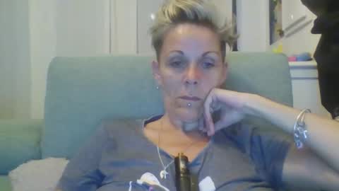 sucrette5629 online show from April 28, 2026, 8:03 pm
