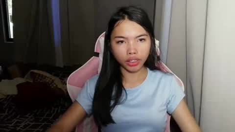 sugar_holly96 online show from May 10, 2026, 5:12 am
