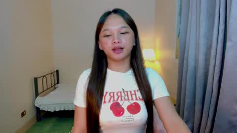 Snapshot of sugar_munch chatting on March 5, 2025, 5:08 pm Cheska online show from March 5, 2025, 5:08 pm
