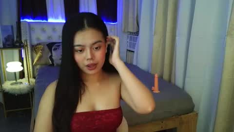 sugar_pinay18x online show from January 9, 2026, 8:43 pm