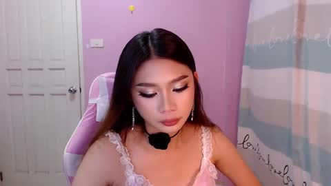 Snapshot of sugarcandiesx chatting on December 17, 2024, 3:28 pm Ellen online show from December 17, 2024, 3:28 pm