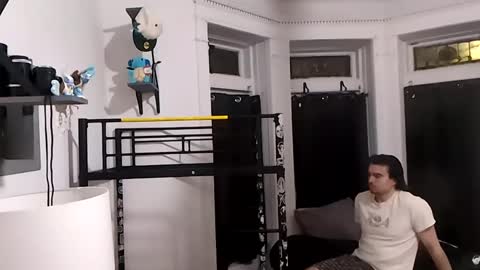 Snapshot of sugargay222 chatting on January 21, 2025, 12:46 am Sugar online show from January 21, 2025, 12:46 am