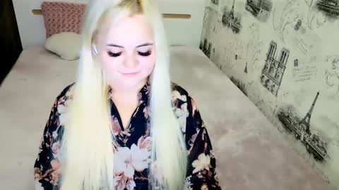 sugarkissx online show from November 4, 2025, 7:46 pm