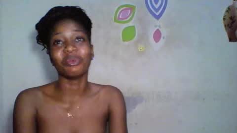 Snapshot of sugarmeltsxx chatting on October 21, 2025, 5:02 pm Bella online show from October 21, 2025, 5:02 pm