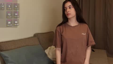 Sugarpeaach online show from February 15, 2026, 9:55 pm