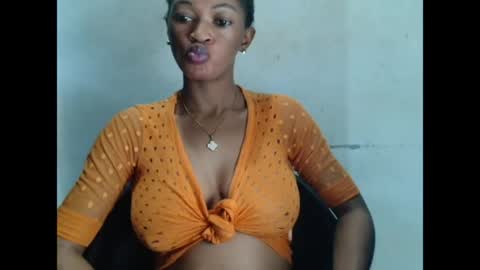 sugarxpussy online show from May 3, 2026, 8:20 am