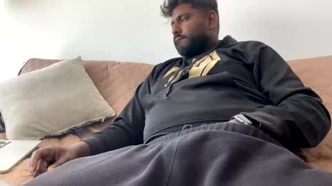 Snapshot of suggnight chatting on October 9, 2025, 6:39 pm Let me be your knight that saves you online show from October 9, 2025, 6:39 pm