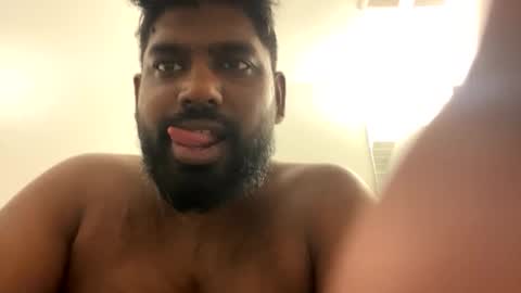 Let me be your knight that saves you online show from November 21, 2025, 2:38 pm