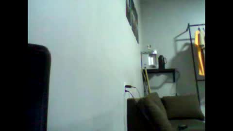 suhdeoz online show from November 27, 2025, 9:39 pm