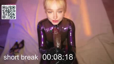 Lika ginger  Jessy blond   online show from April 17, 2026, 4:04 am