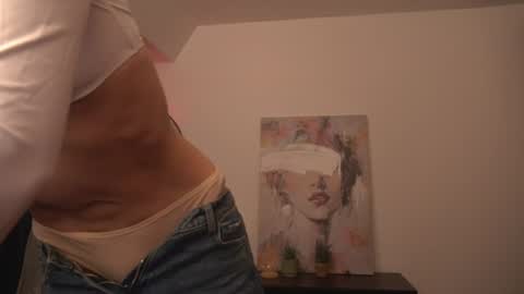 Suki online show from July 4, 2026, 3:24 am