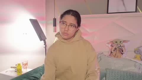 SUKI online show from January 15, 2026, 12:21 pm