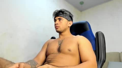 sukuna_hara online show from September 28, 2025, 1:05 pm