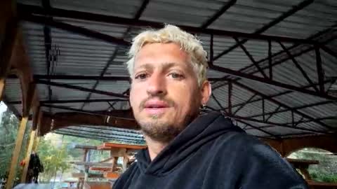 Snapshot of suleymaninki chatting on November 17, 2025, 2:01 pm suleymaninki online show from November 17, 2025, 2:01 pm