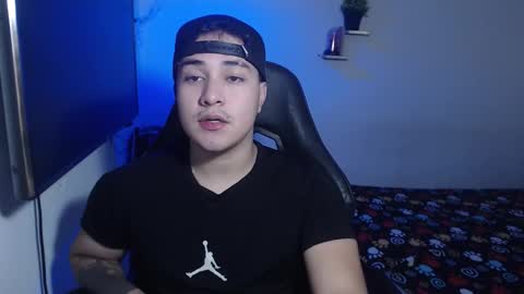 Snapshot of sully50126 chatting on October 8, 2025, 7:11 pm sully50126 online show from October 8, 2025, 7:11 pm