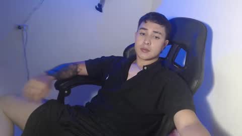 Snapshot of sully50126 chatting on October 25, 2025, 5:26 am sully50126 online show from October 25, 2025, 5:26 am