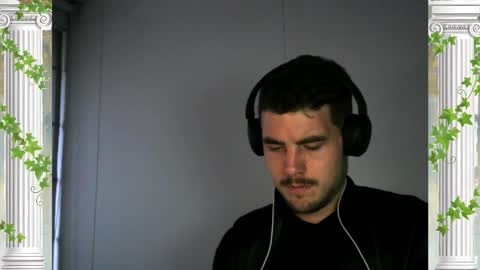 Snapshot of sultansgirls chatting on February 14, 2026, 11:12 pm The Sultan online show from February 14, 2026, 11:12 pm