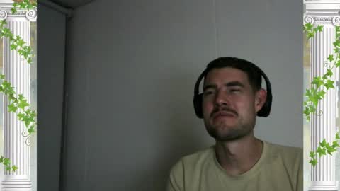 Snapshot of sultansgirls chatting on March 1, 2026, 3:41 am The Sultan online show from March 1, 2026, 3:41 am