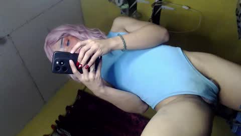 sultry_sirenxx online show from January 29, 2025, 8:08 am