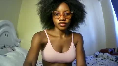 Snapshot of summerbuddy chatting on February 24, 2025, 4:49 am summerbuddy online show from February 24, 2025, 4:49 am