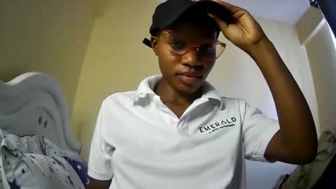 Snapshot of summerbuddy chatting on March 2, 2025, 6:37 am summerbuddy online show from March 2, 2025, 6:37 am