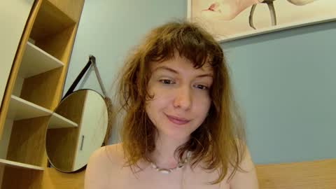 luna online show from October 2, 2025, 2:57 pm