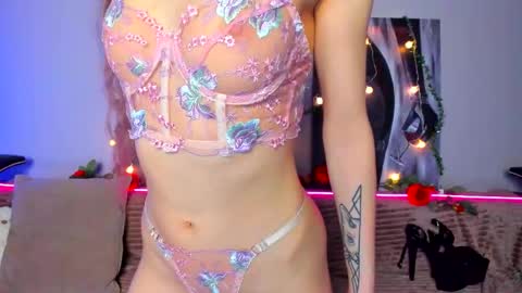 Snapshot of sunbeam181 chatting on February 3, 2026, 5:16 am Elen online show from February 3, 2026, 5:16 am