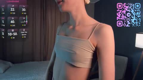 Kiki online show from March 30, 2026, 1:17 am