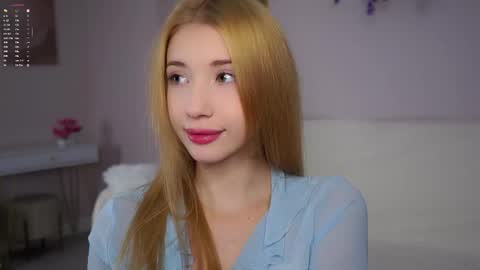 Lily online show from December 17, 2025, 2:45 pm