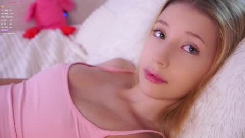 Lily online show from May 13, 2026, 2:47 pm