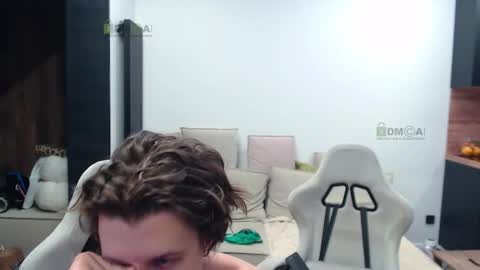 Snapshot of sunny1girl chatting on February 16, 2026, 6:37 pm Alice and Sergey online show from February 16, 2026, 6:37 pm