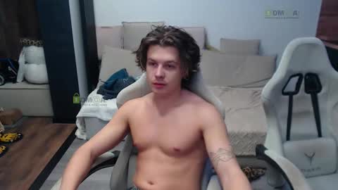 Snapshot of sunny1girl chatting on February 26, 2026, 6:23 am Alice and Sergey online show from February 26, 2026, 6:23 am